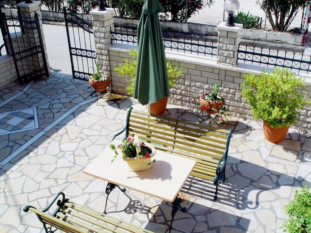 Imperial Home Tsironis Giannina Esterno foto